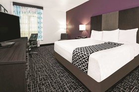 La Quinta Inn & Suites by Wyndham Corpus Christi - Portland