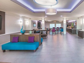 La Quinta Inn & Suites by Wyndham Port Lavaca