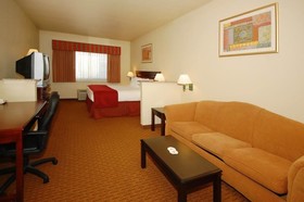 SureStay Plus Hotel by Best Western Quanah