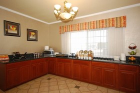 SureStay Plus Hotel by Best Western Quanah