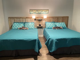 Reel Inn and Lodge