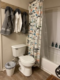Reel Inn and Lodge