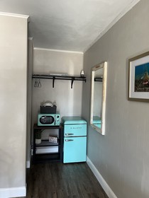 Reel Inn and Lodge
