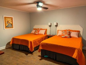 Reel Inn and Lodge