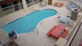 Deluxe Inn & Suites Raymondville