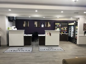 La Quinta Inn & Suites by Wyndham Raymondville