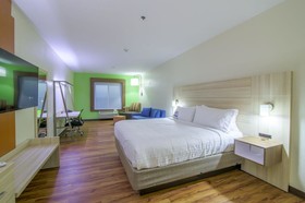 Texas Inn and Suites Raymondville