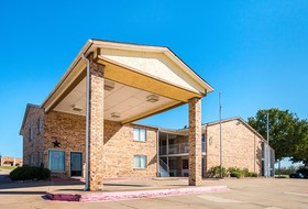 Motel 6 Dallas - Red Oak