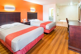 Motel 6 Dallas - Red Oak
