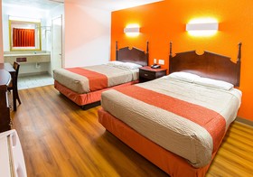 Motel 6 Dallas - Red Oak