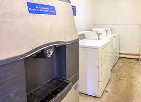 Motel 6 Dallas - Red Oak
