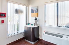 Motel 6 Dallas - Red Oak