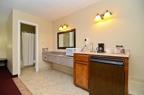 Americas Best Value Inn - Refugio