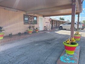 Budget Inn