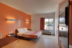 Motel 6 Ft Worth Northlake - Speedway