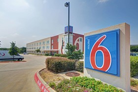 Motel 6 Ft Worth Northlake - Speedway