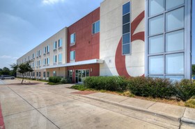 Motel 6 Ft Worth Northlake - Speedway