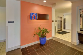 Motel 6 Ft Worth Northlake - Speedway