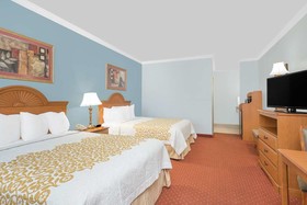 Days Inn by Wyndham Robstown