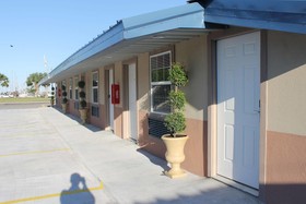 Harbour Inn