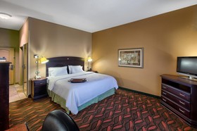 Hampton Inn & Suites Houston - Rosenberg