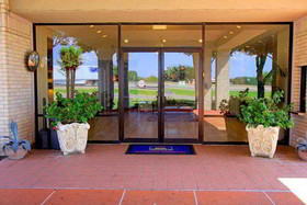 Days Inn by Wyndham Round Rock