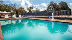 Days Inn by Wyndham Round Rock