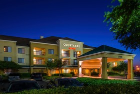 Courtyard Austin Round Rock