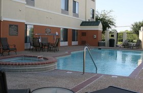 Holiday Inn Express Hotel & Suites Austin - Round Rock