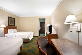 La Quinta Inn & Suites by Wyndham Round Rock North