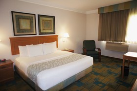 La Quinta Inn & Suites by Wyndham Round Rock North
