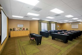 La Quinta Inn & Suites by Wyndham Round Rock North