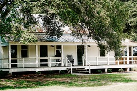 Farmstead Round Top