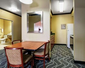 Comfort Suites Lake Ray Hubbard