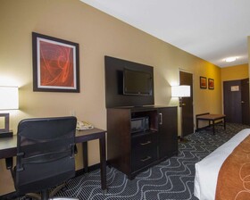 Comfort Suites Lake Ray Hubbard