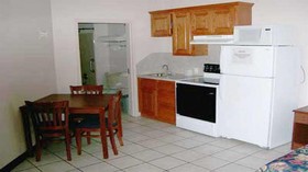 Weston Inn & Suites