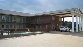 Weston Inn & Suites