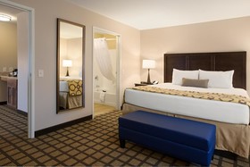 Best Western North Bryant Inn