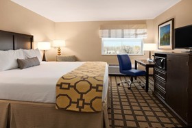 Best Western North Bryant Inn