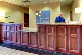 Holiday Inn Express & Suites San Angelo
