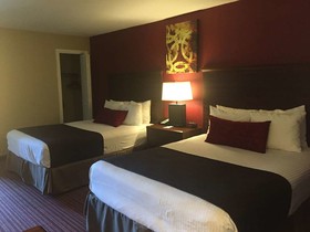 SureStay Plus by Best Western San Antonio Fiesta Inn
