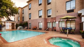 Best Western Plus Hill Country Suites