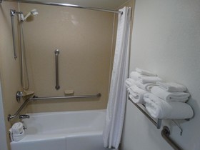Clarion Pointe
