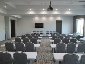 Best Western Plus Roland Inn & Suites