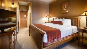 Aiden by Best Western @ San Antonio Riverwalk