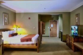 Aiden by Best Western @ San Antonio Riverwalk