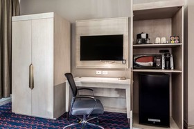 Best Western Premier Historic Travelers Hotel Alamo/Riverwalk