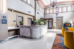 Best Western Premier Historic Travelers Hotel Alamo/Riverwalk