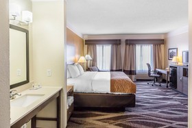 Comfort Inn near Frost Bank Center