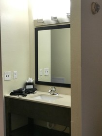 Comfort Inn near Frost Bank Center